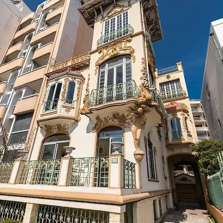 Collin - Promenade Des فيلة