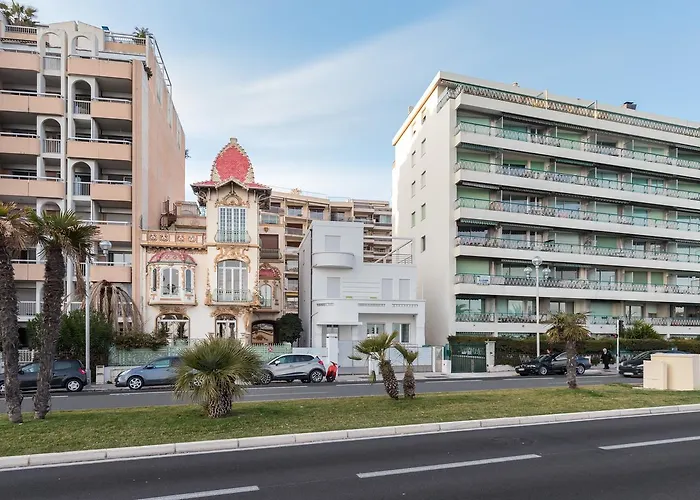 Collin - Promenade Des 니스
